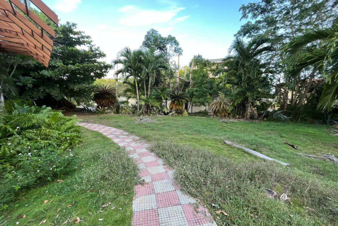 Twenty-Fifth image of 16 Amethyst Drive in Red Hills, St. Andrew, Jamaica - property is For Sale