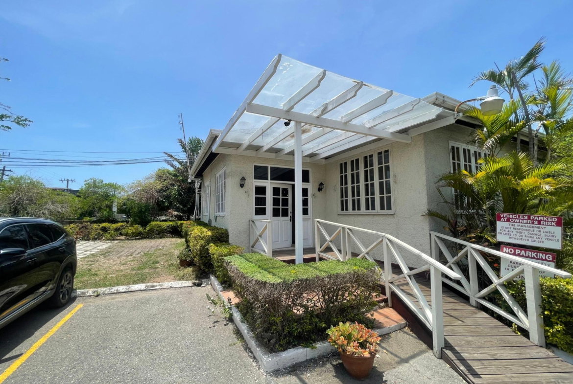 First image of Braemar Avenue in Kingston 10, St. Andrew, Jamaica - property is For Rent