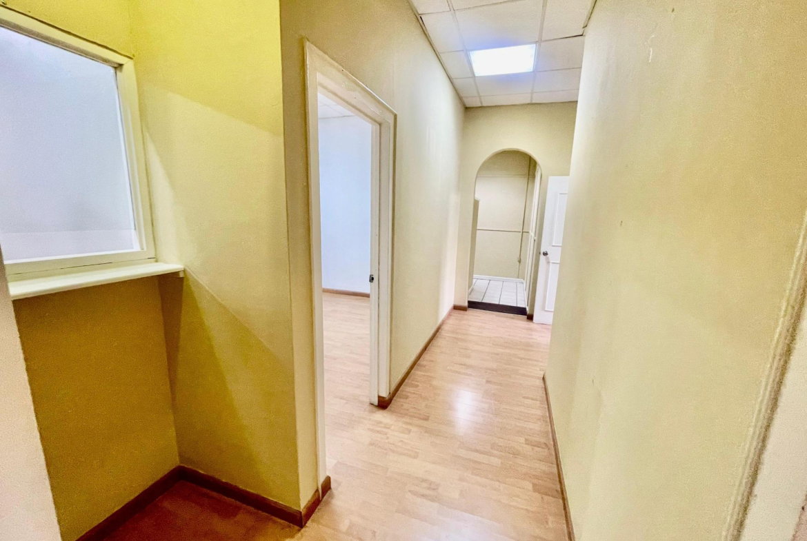Fourth image of Braemar Avenue in Kingston 10, St. Andrew, Jamaica - property is For Rent