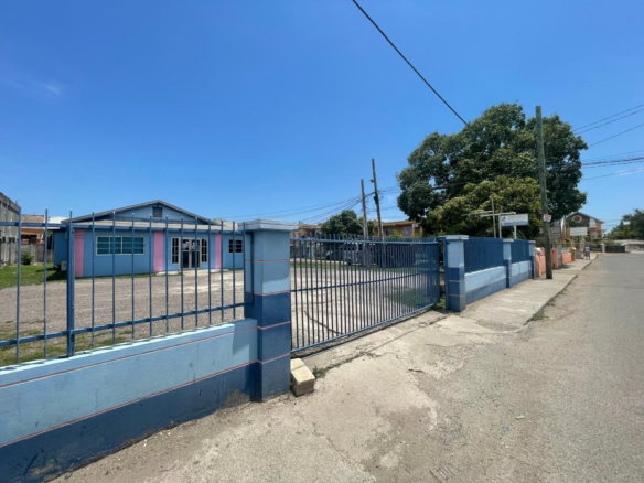 First image of 7a-7b Fernleigh Avenue in May Pen, Clarendon, Jamaica - property is For Sale