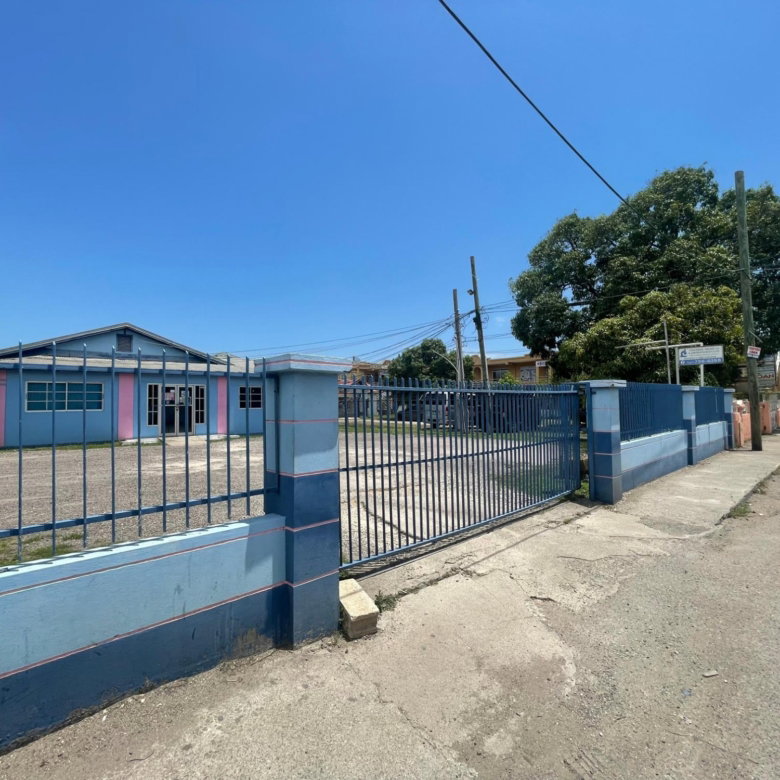 First image of 7a-7b Fernleigh Avenue in May Pen, Clarendon, Jamaica - property is For Sale