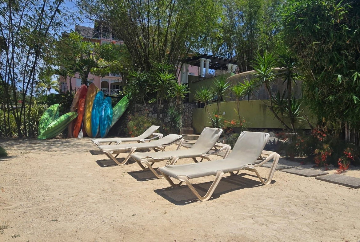 Fourth image of b 4a-121 Main Street in Ocho Rios, St. Ann, Jamaica - property is For Sale