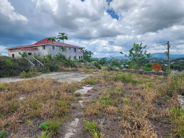 Twenty-Fifth image of Kurt Close in Mandeville, Manchester, Jamaica - property is For Sale