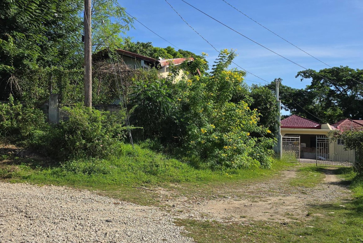 Eleventh image of 5a Strachan Crescent in May Pen, Clarendon, Jamaica - property is For Sale