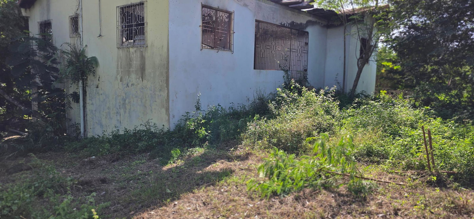 Fifth image of 5a Strachan Crescent in May Pen, Clarendon, Jamaica - property is For Sale