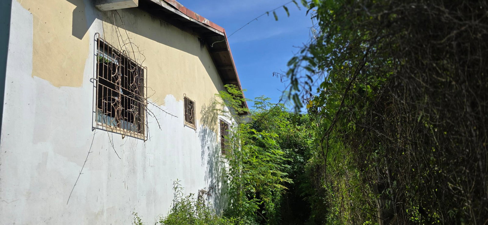 Seventh image of 5a Strachan Crescent in May Pen, Clarendon, Jamaica - property is For Sale
