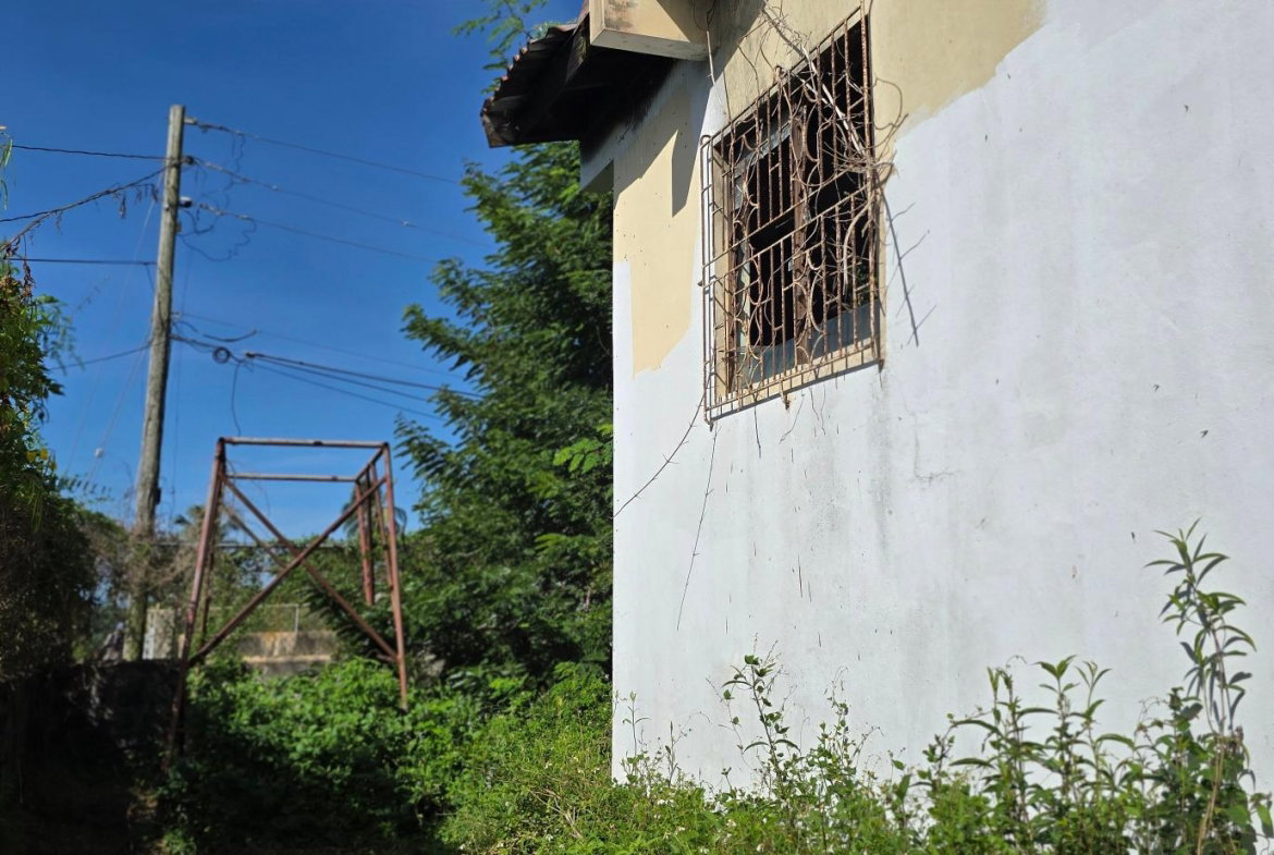 Tenth image of 5a Strachan Crescent in May Pen, Clarendon, Jamaica - property is For Sale