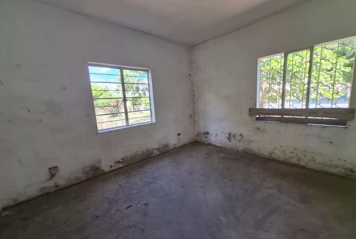 Fifth image of 34 Fairview Park in Spanish Town, St. Catherine, Jamaica - property is For Sale