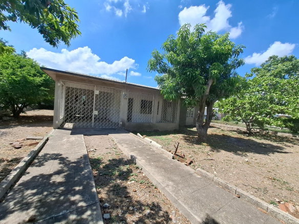 First image of 34 Fairview Park in Spanish Town, St. Catherine, Jamaica - property is For Sale