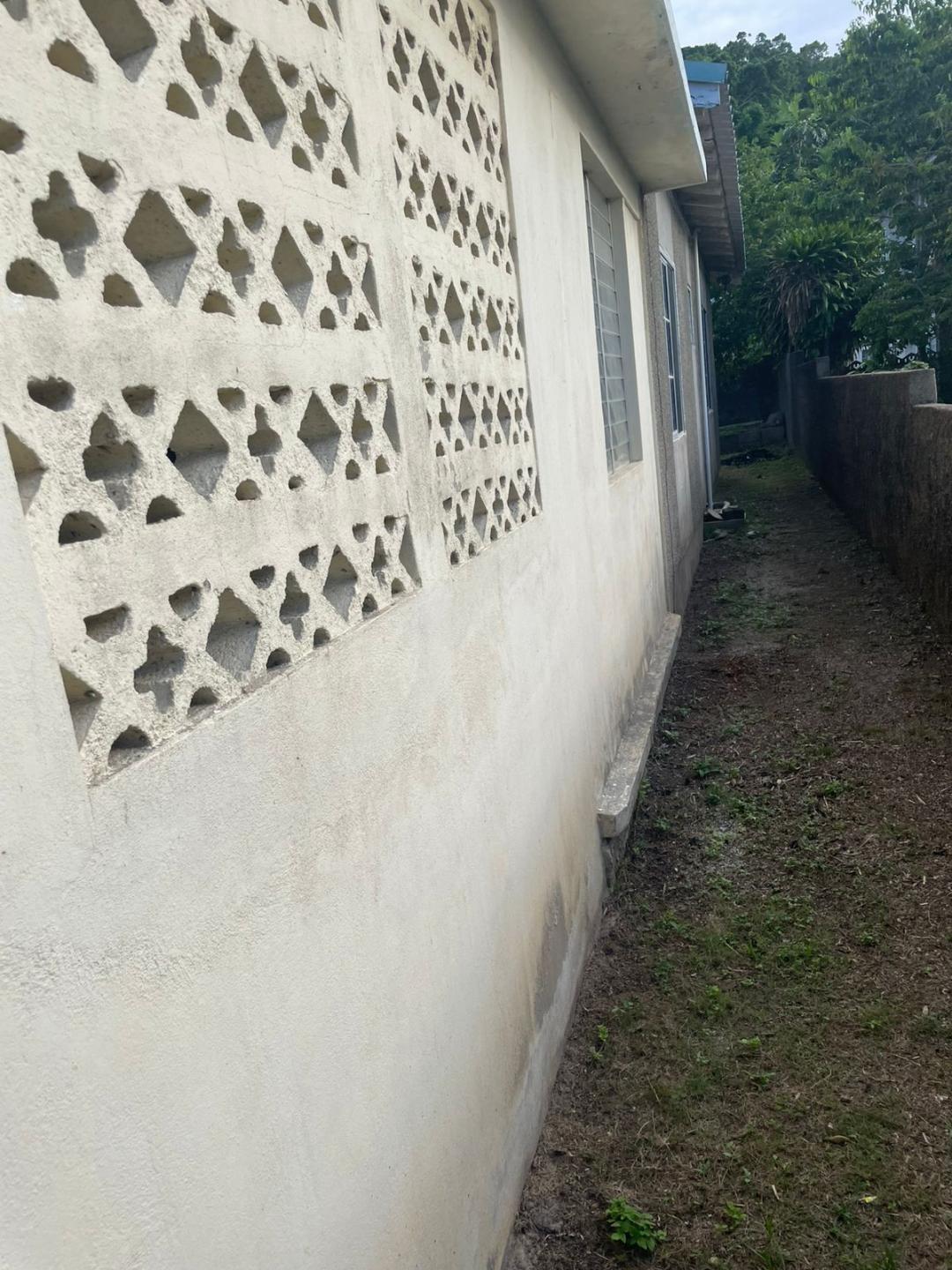 Fixer-Upper-House-for-Sale-Near-James-Bond-Beach-St.-Mary-Jamaica Fifth image of Race Course, Liberty Cast in Oracabessa, St. Mary, Jamaica - property is For Sale