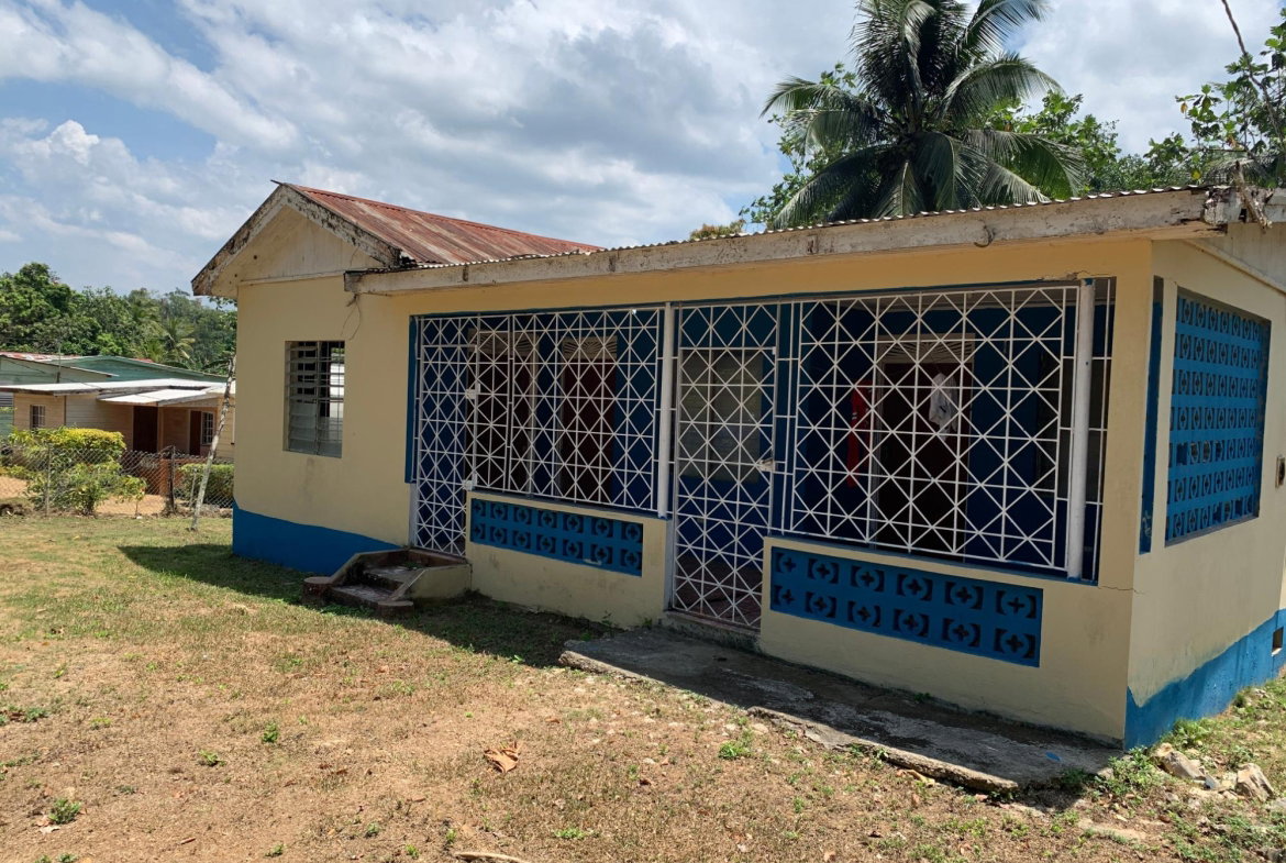 Second image of Bunker's Hill in Bunkers Hill, Trelawny, Jamaica - property is For Sale