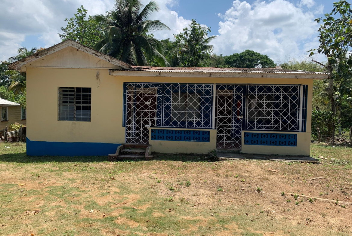 First image of Bunker's Hill in Bunkers Hill, Trelawny, Jamaica - property is For Sale
