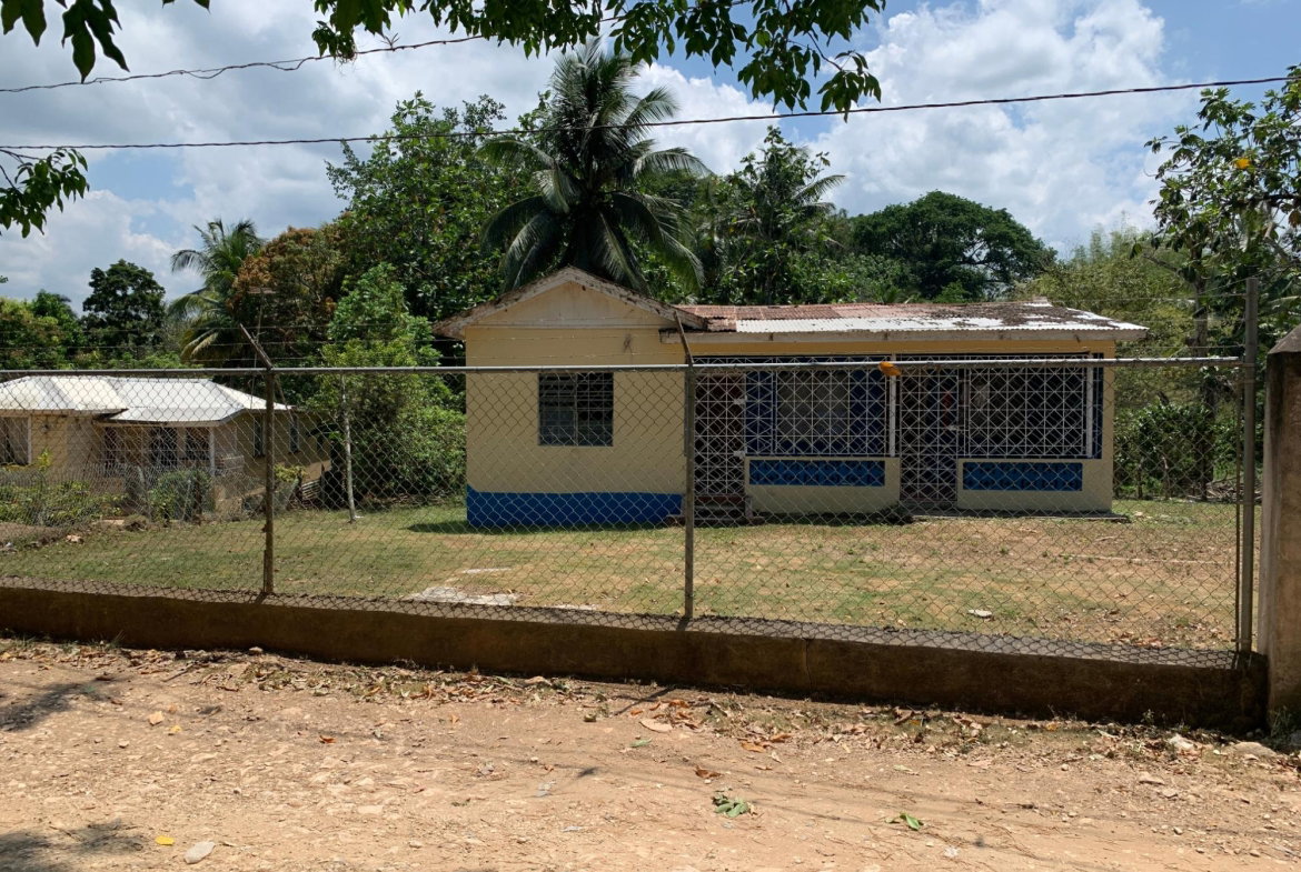 Ninth image of Bunker's Hill in Bunkers Hill, Trelawny, Jamaica - property is For Sale
