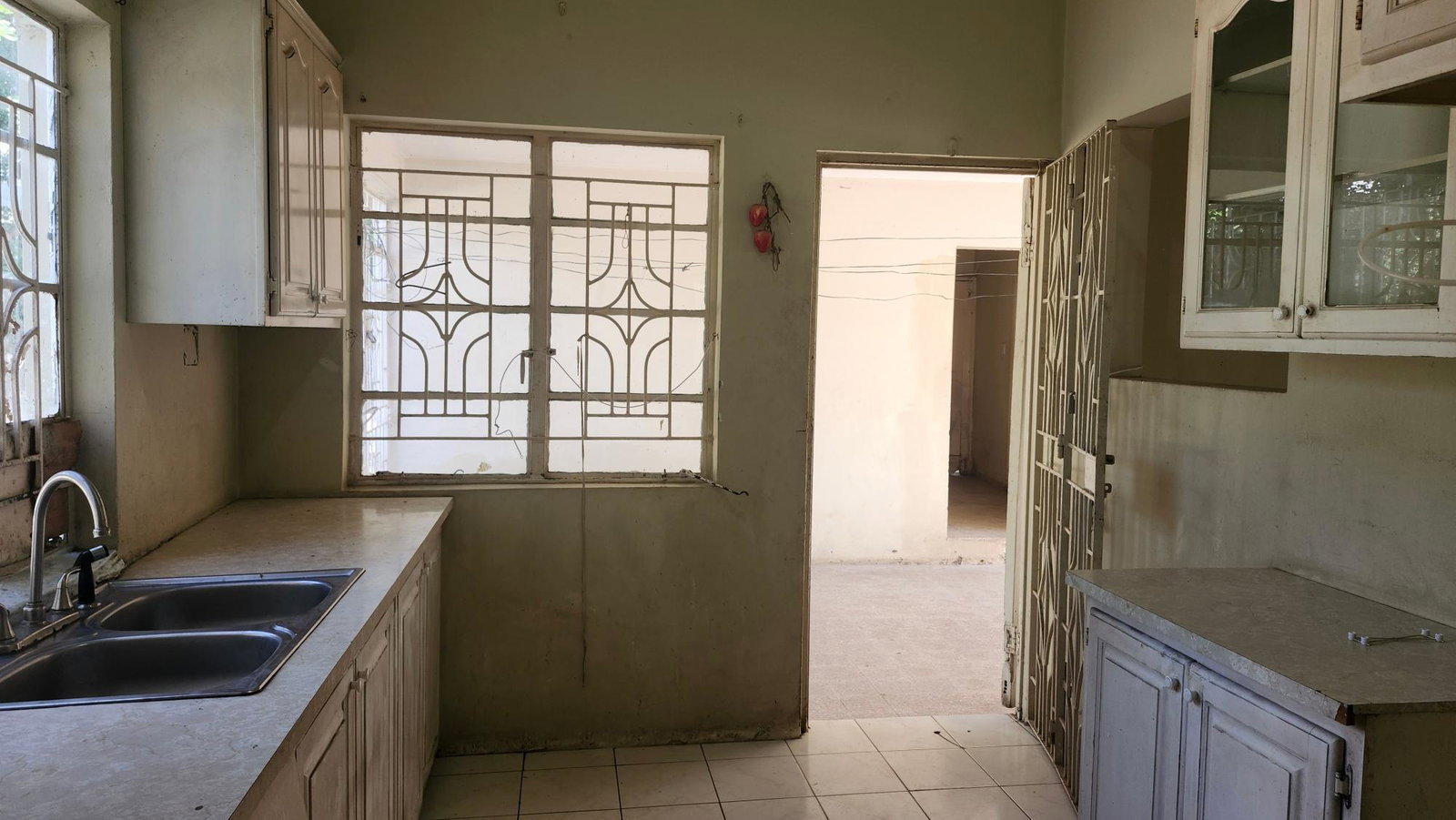 Fifteenth image of 18 Barrington Drive, Havenda in Kingston 19, St. Andrew, Jamaica - property is For Sale