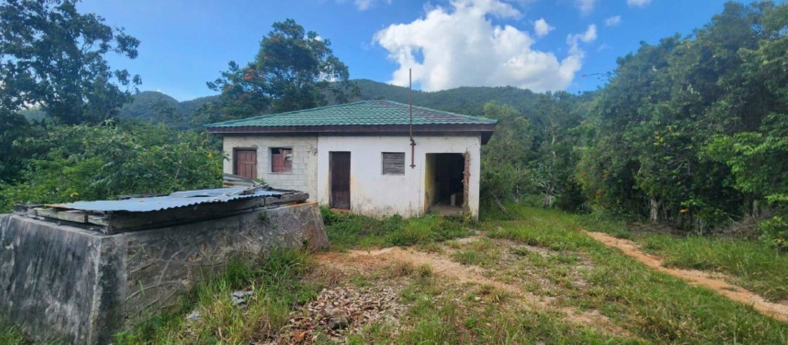 Second image of Mollison in Christiana, Manchester, Jamaica - property is For Sale