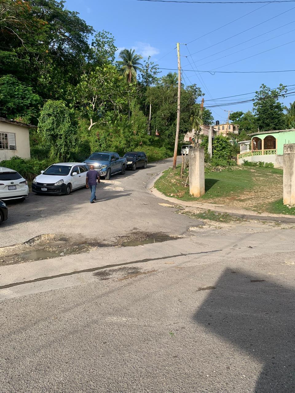 Fixer-Upper-House-for-Sale-in-Orange-St.-James-Jamaica-–-3-Bedroom-on-1.75-Acres Third image of Rocky Road, Orange Distri in Sign, St. James, Jamaica - property is For Sale