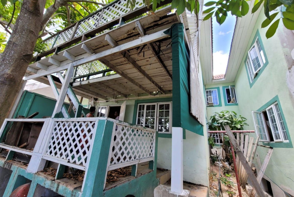 Sixth image of Braziletta Close in Kingston 6, St. Andrew, Jamaica - property is For Sale