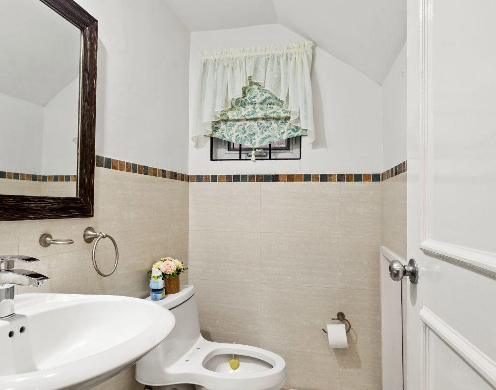 Eighth image of 7-3-5 Clieveden Avenue in Kingston 6, St. Andrew, Jamaica - property is For Rent
