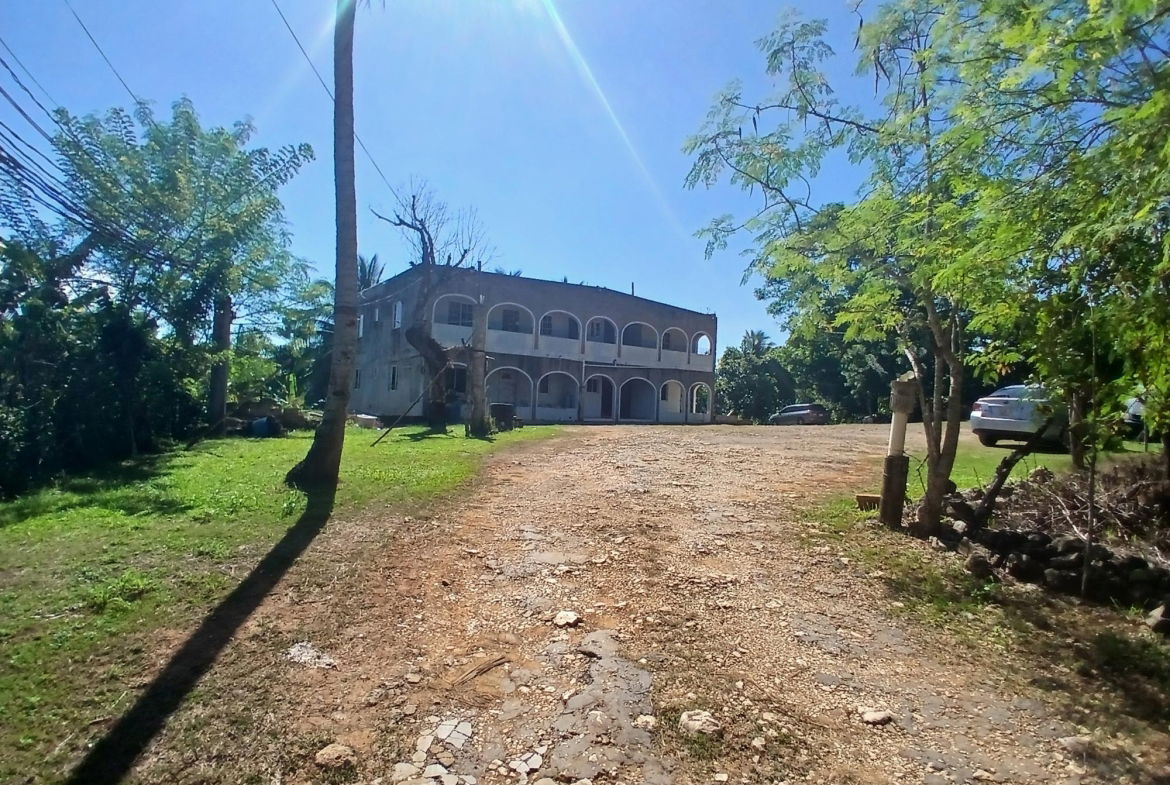 Fifth image of Treadways in Linstead, St. Catherine, Jamaica - property is For Sale