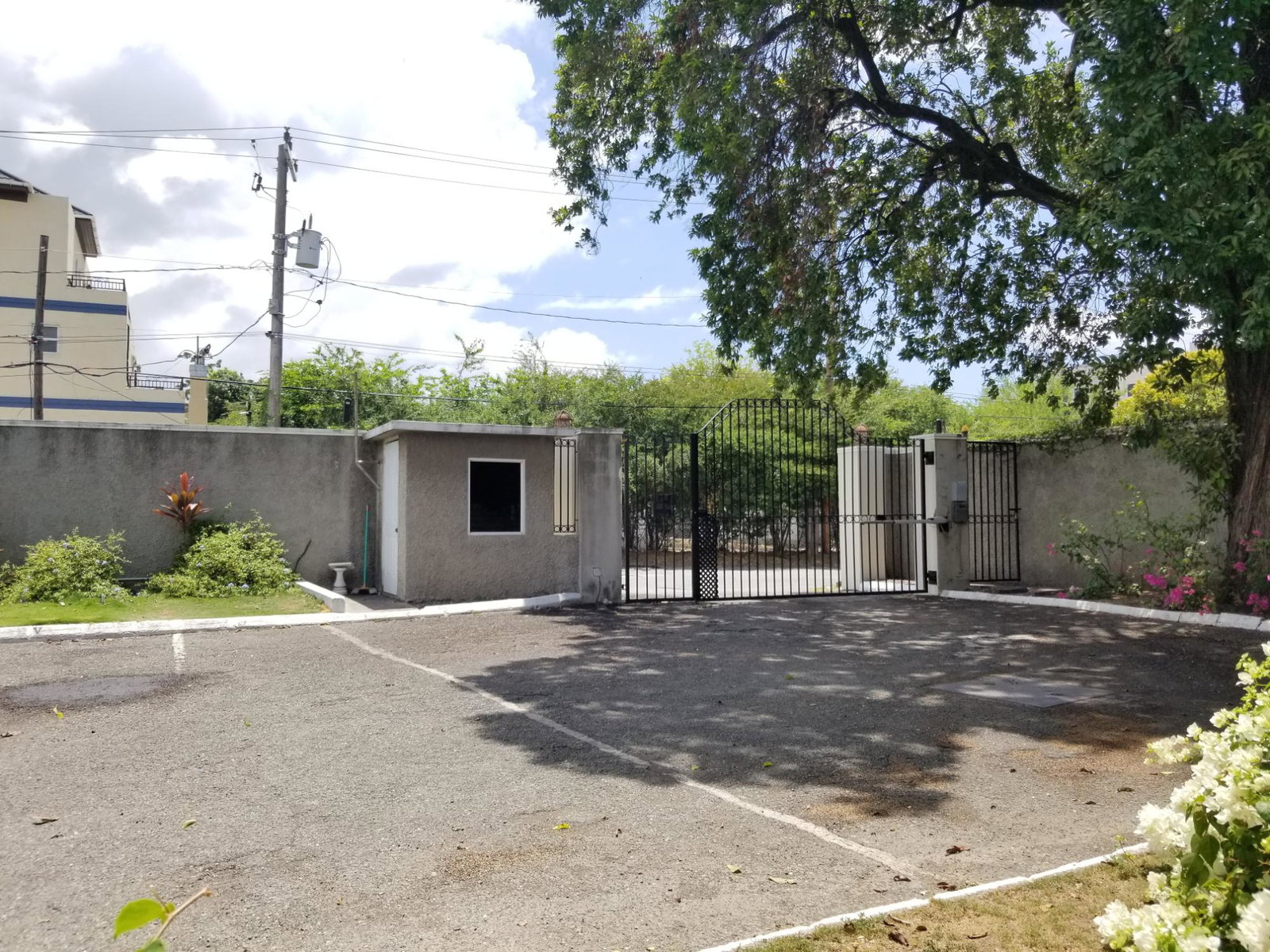 Second image of 4-5 Upper Musgrave Avenue in Kingston 5, St. Andrew, Jamaica - property is For Rent