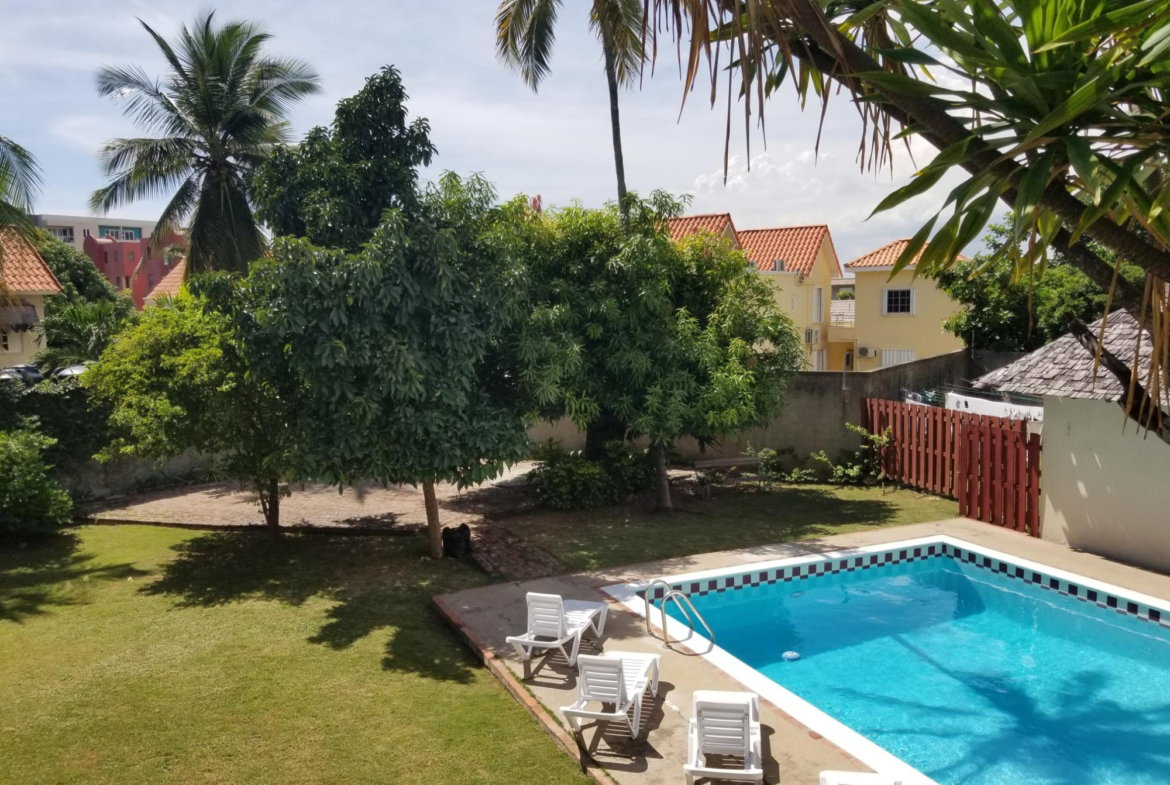 Fourth image of 4-5 Upper Musgrave Avenue in Kingston 5, St. Andrew, Jamaica - property is For Rent