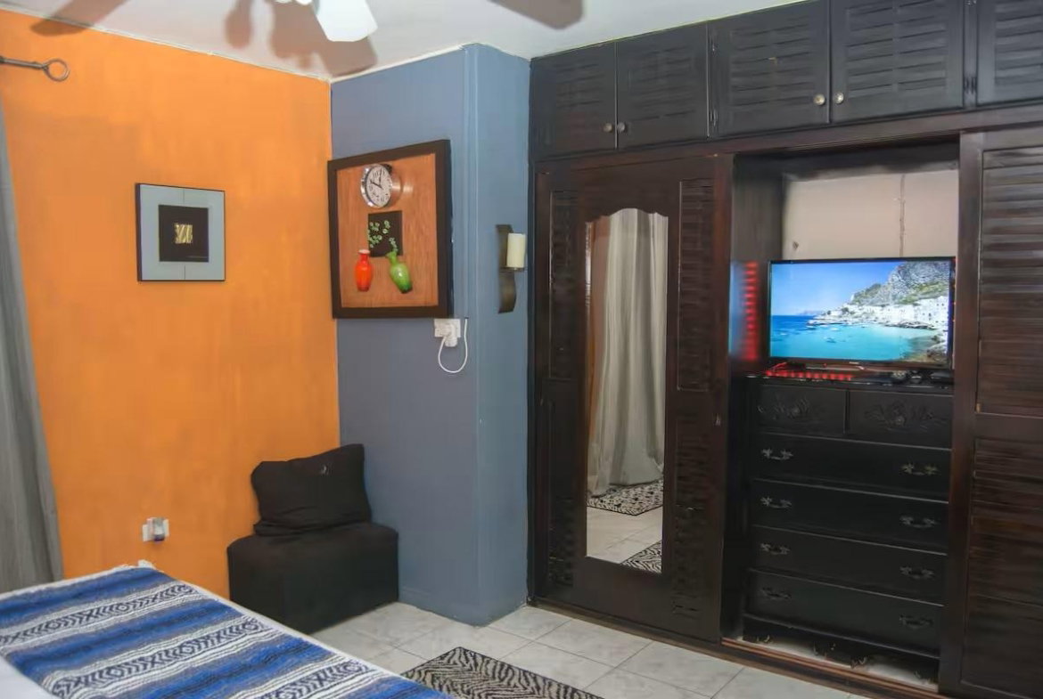 Sixth image of 10- Bilton Apts Paradise Acre in Paradise Acres, St. James, Jamaica - property is For Sale