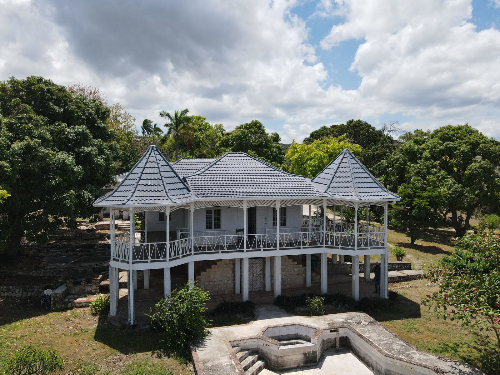 Grand-4-Bedroom-Oceanview-Estate-for-Sale-in-Discovery-Bay-St.-Ann-Jamaica Second image of Lot 11-16 Discovery Bay in Discovery Bay, St. Ann, Jamaica - property is For Sale