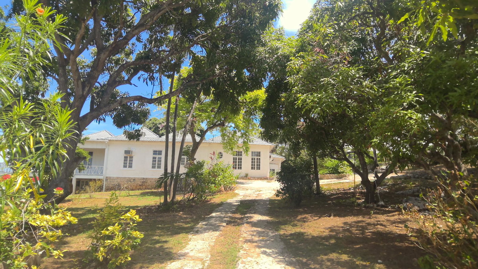 Grand-4-Bedroom-Oceanview-Estate-for-Sale-in-Discovery-Bay-St.-Ann-Jamaica Twenty-Sixth image of Lot 11-16 Discovery Bay in Discovery Bay, St. Ann, Jamaica - property is For Sale