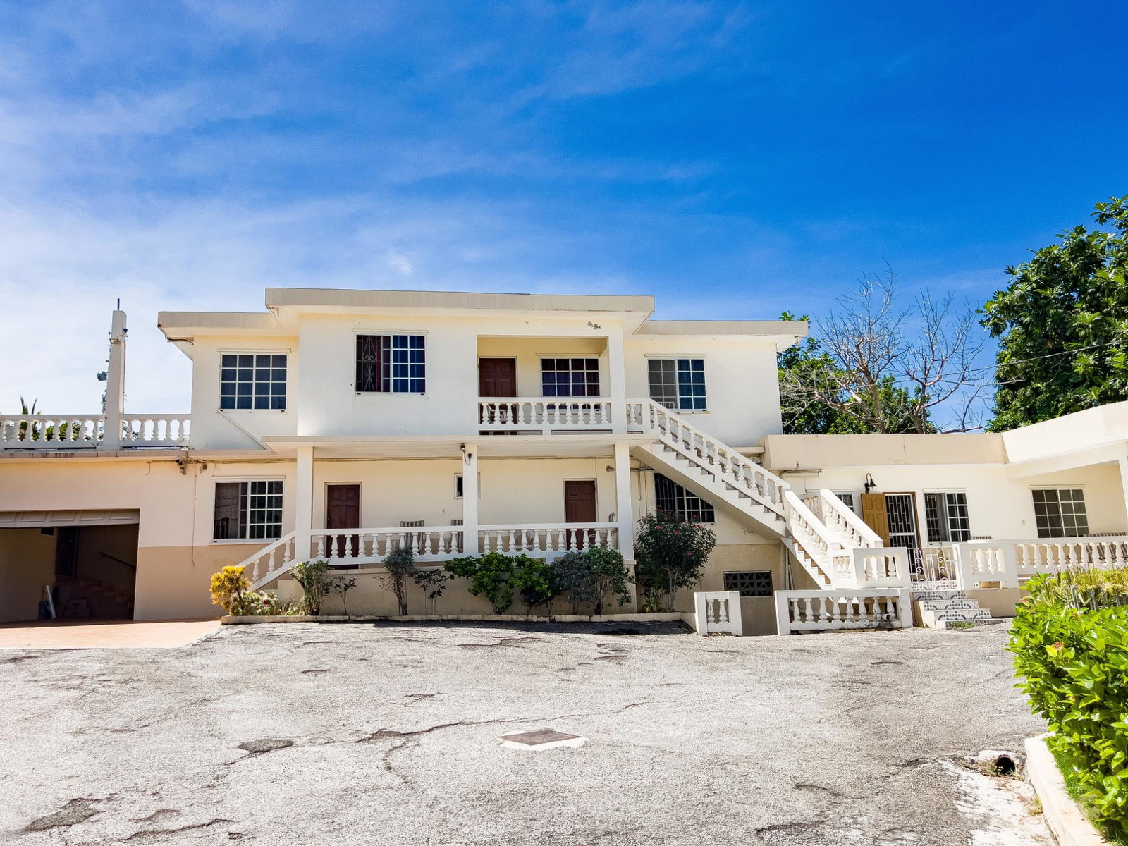 Fourth image of 43 Paradise Pen, Morrison cr in Mango Walk C-Club, St. James, Jamaica - property is For Sale