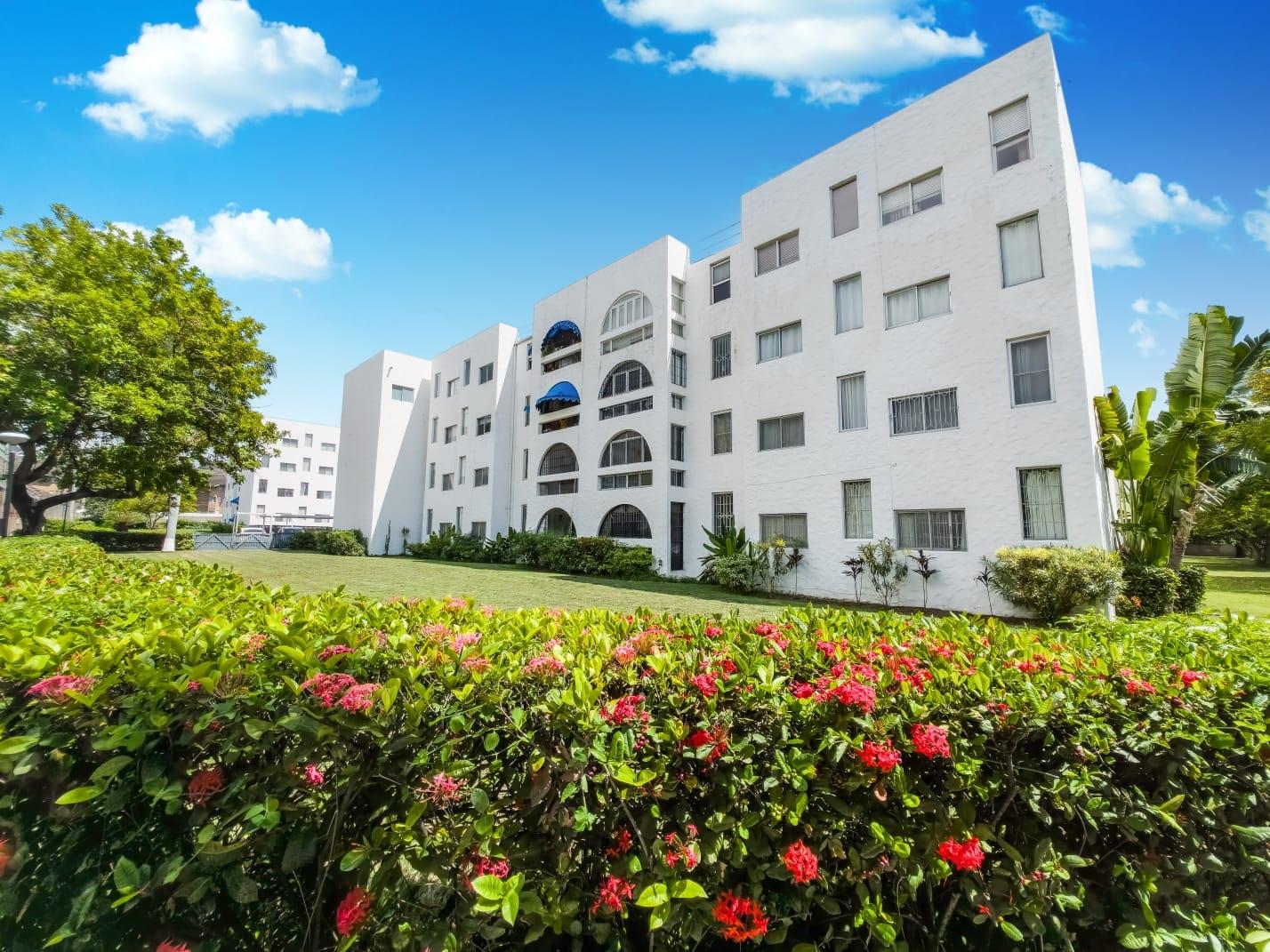 Second image of 1h West-17 Kingsway in Kingston 10, St. Andrew, Jamaica - property is For Sale