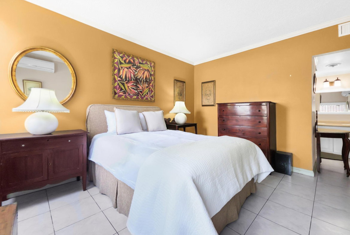 Thirteenth image of 1h West-17 Kingsway in Kingston 10, St. Andrew, Jamaica - property is For Sale