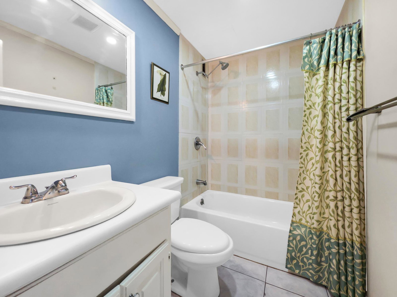 Eighteenth image of 1h West-17 Kingsway in Kingston 10, St. Andrew, Jamaica - property is For Sale