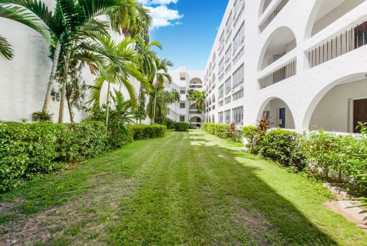 Twentieth image of 1h West-17 Kingsway in Kingston 10, St. Andrew, Jamaica - property is For Sale