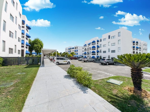 Twenty-First image of 1h West-17 Kingsway in Kingston 10, St. Andrew, Jamaica - property is For Sale