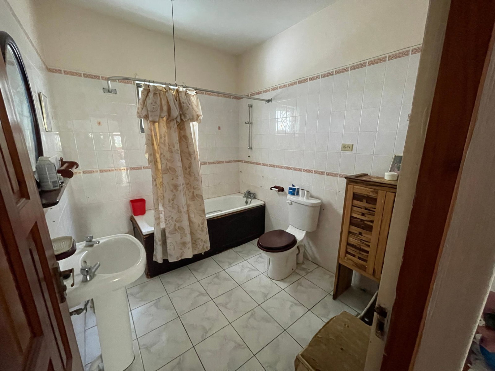 Guest-House-Opportunity-For-Sale-in-Pamphret-St.-Thomas-Jamaica-5-Acre-Property Fifteenth image of 9 Mount George Pen in Pomfret, St. Thomas, Jamaica - property is For Sale
