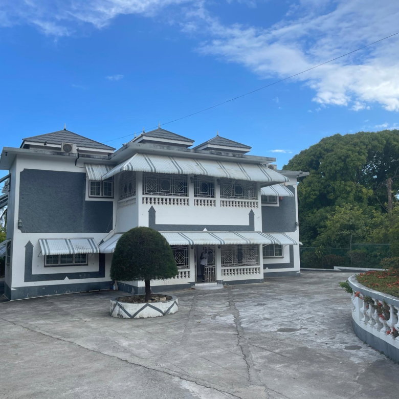 First image of 9 Mount George Pen in Pomfret, St. Thomas, Jamaica - property is For Sale