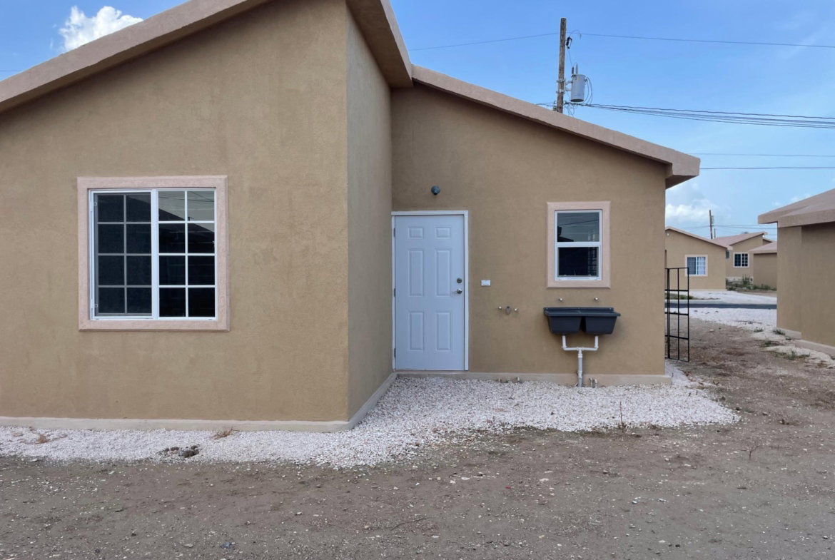 Twelfth image of Phoenix Park Village Phas in Phoenix Park, St. Catherine, Jamaica - property is For Rent