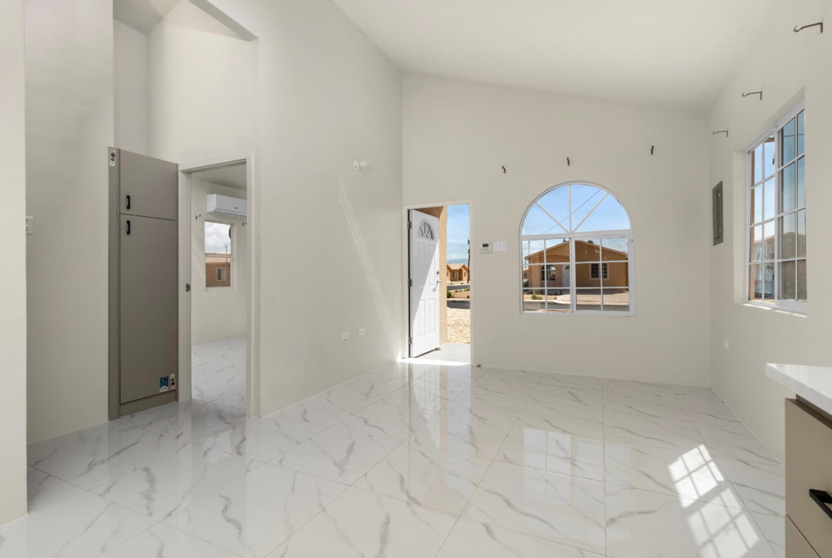 Ninth image of Phoenix Park Village Phas in Phoenix Park, St. Catherine, Jamaica - property is For Rent