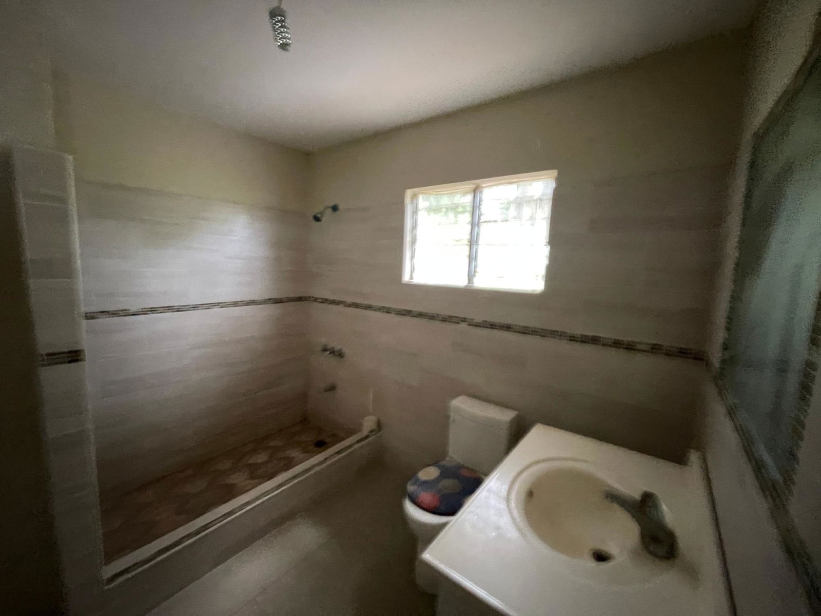 Tenth image of 39 North Monticello Crescent in Spanish Town, St. Catherine, Jamaica - property is For Sale