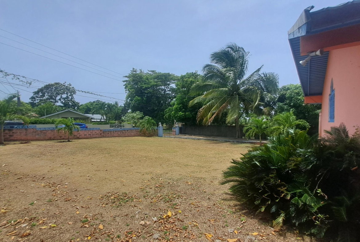 Sixteenth image of 175 Pimento Drive in Tower Isle, St. Mary, Jamaica - property is For Sale