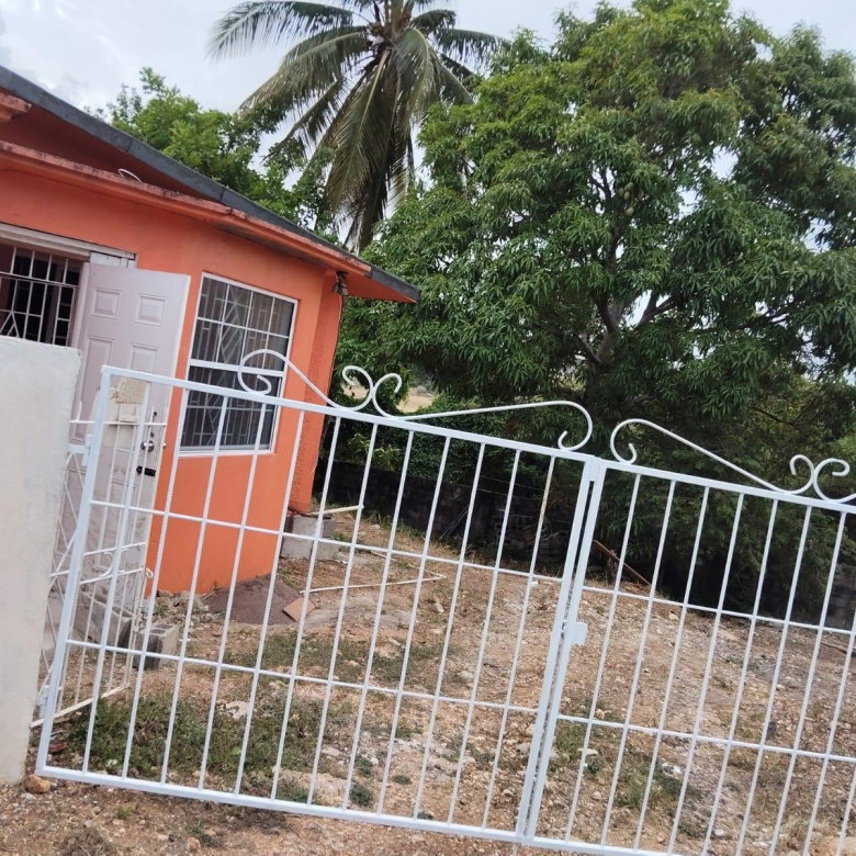 First image of 274 Lily Place in May Pen, Clarendon, Jamaica - property is For Sale