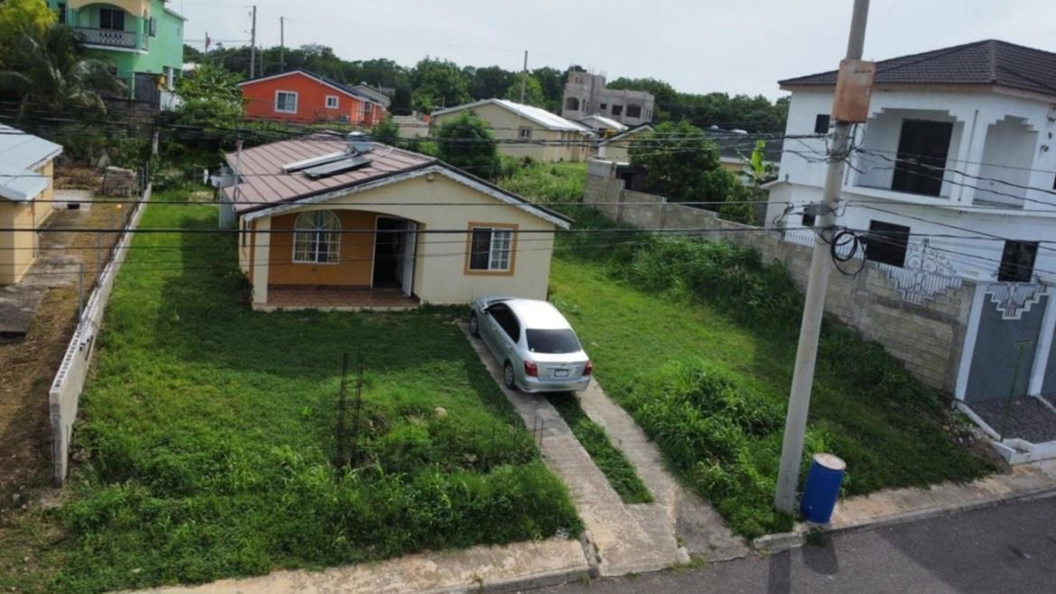 First image of Coral Spring Village in Coral Spring, Trelawny, Jamaica - property is For Sale