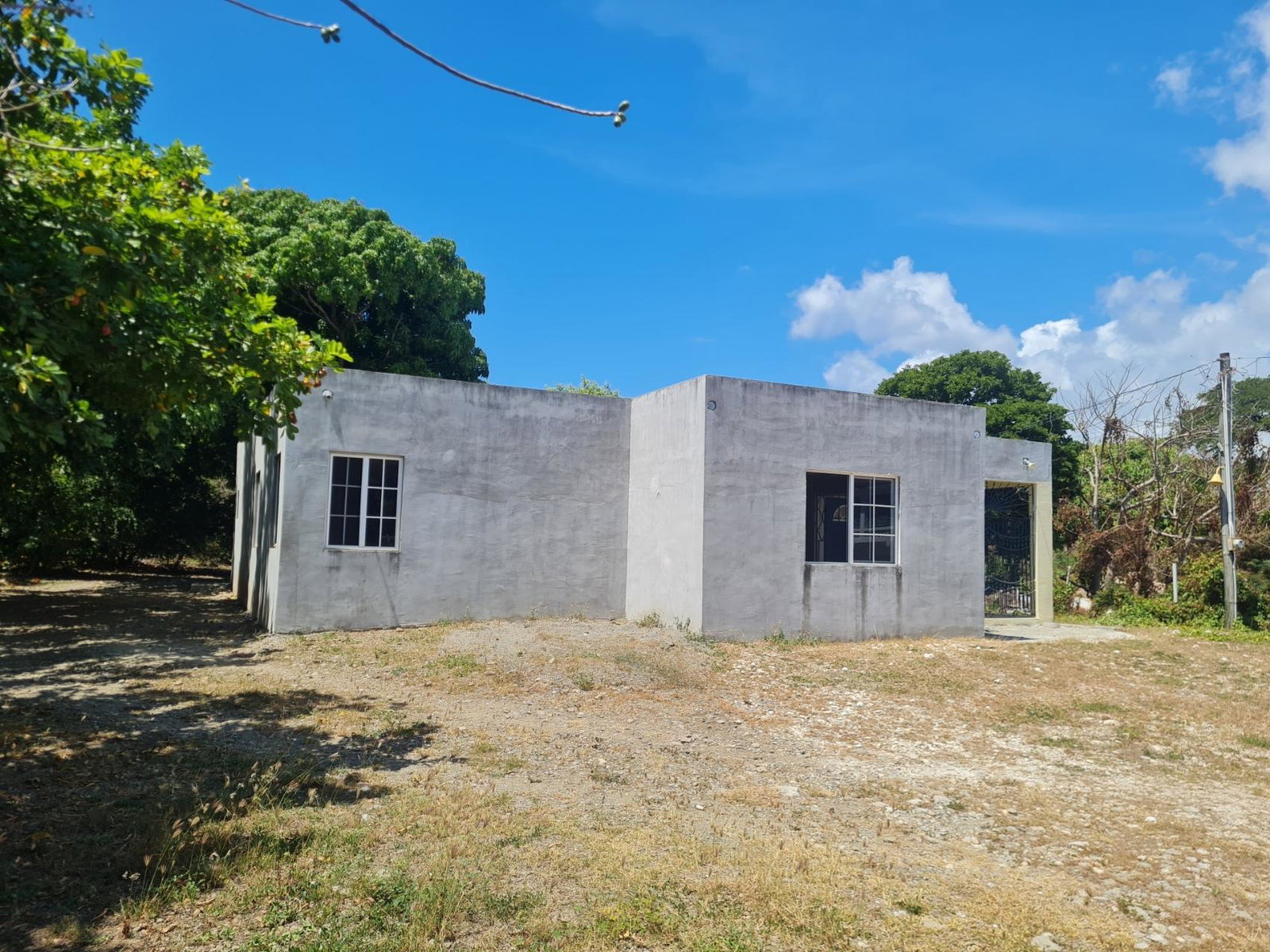 House-for-Sale-in-Knightsville-St.-Thomas-Jamaica-–-2-Buildings-5-Bedrooms Third image of Land Part of Knightsville in Yallahs, St. Thomas, Jamaica - property is For Sale
