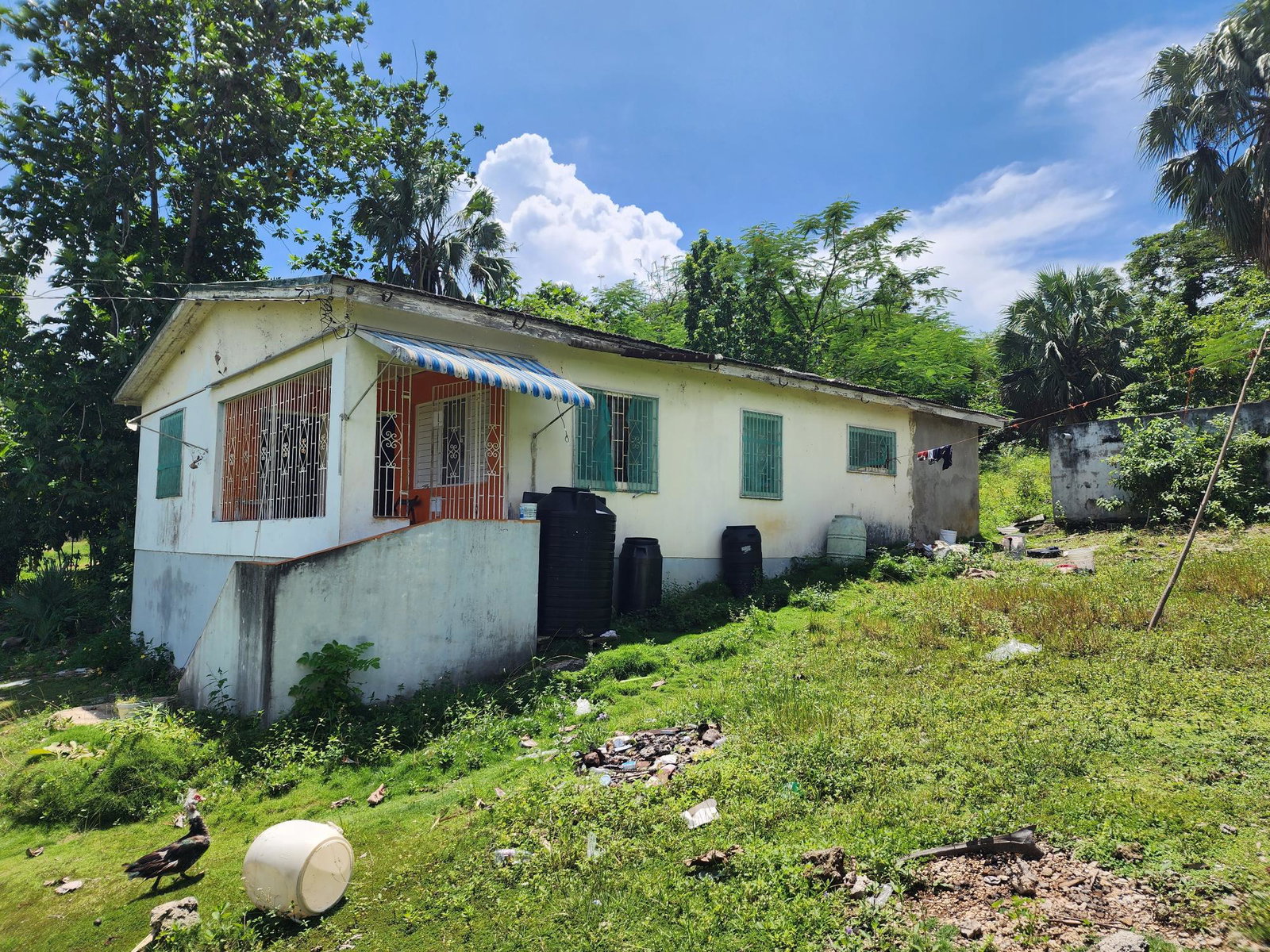 Second image of Seven Corners in Santa Cruz, St. Elizabeth, Jamaica - property is For Sale