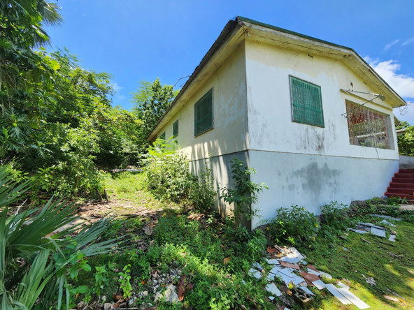 Twelfth image of Seven Corners in Santa Cruz, St. Elizabeth, Jamaica - property is For Sale