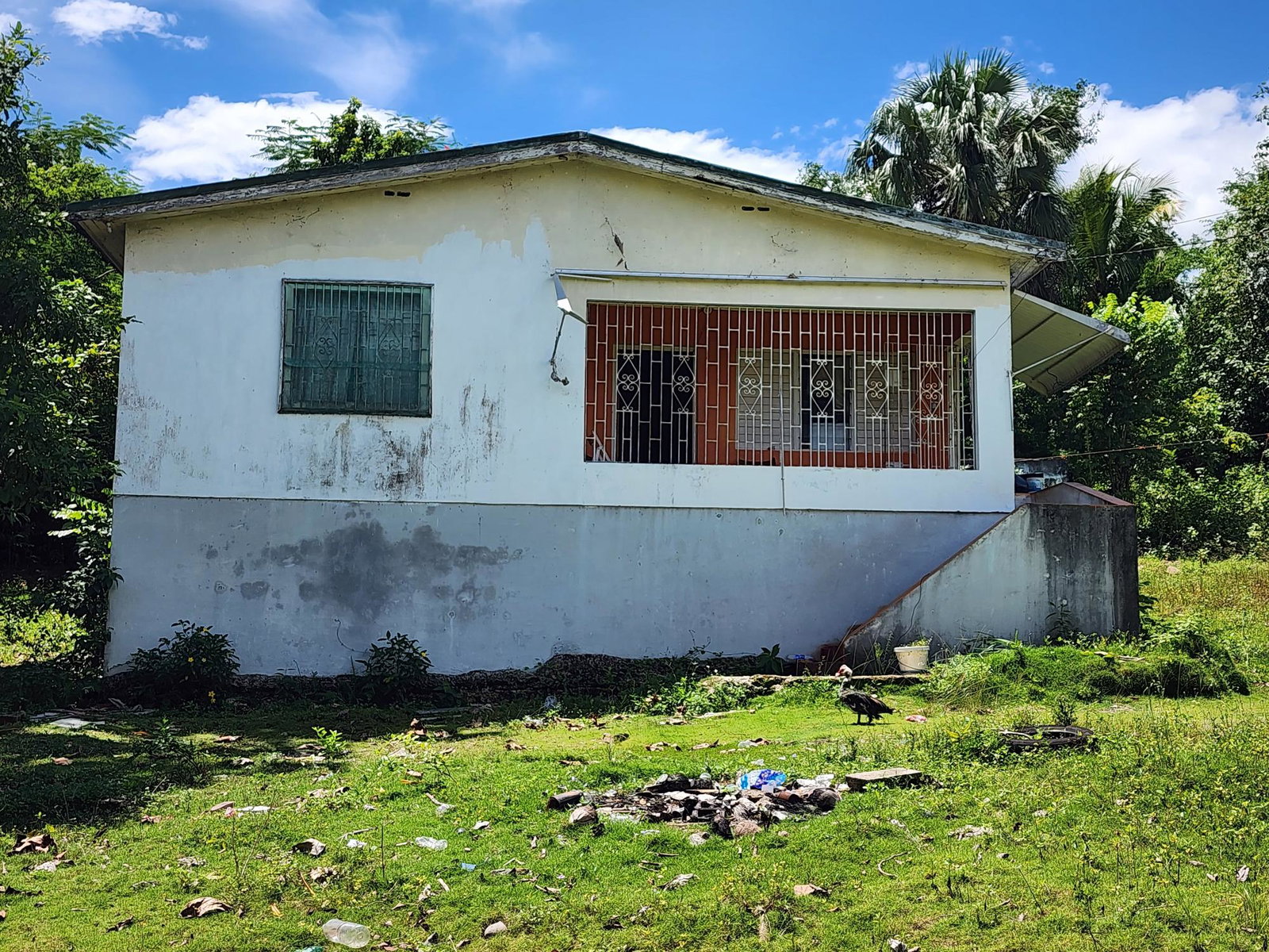 Third image of Seven Corners in Santa Cruz, St. Elizabeth, Jamaica - property is For Sale