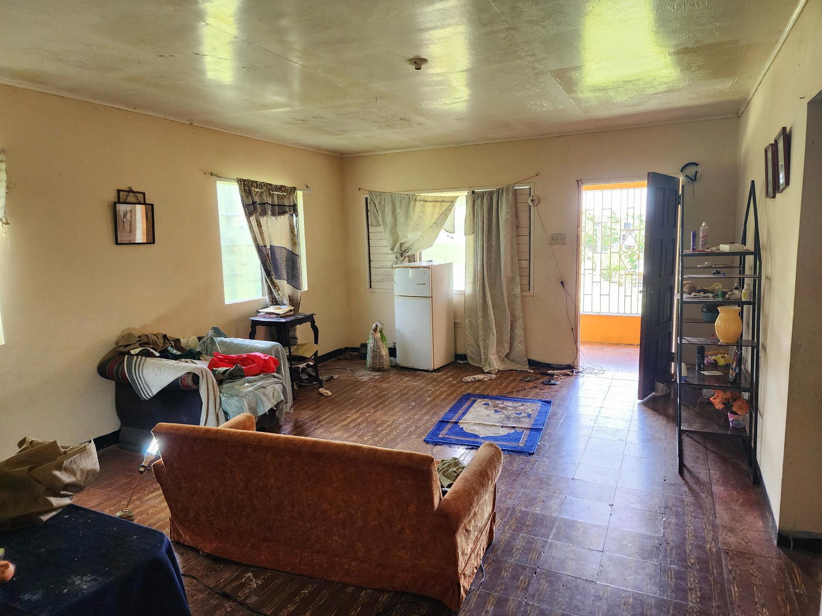 Sixth image of Seven Corners in Santa Cruz, St. Elizabeth, Jamaica - property is For Sale