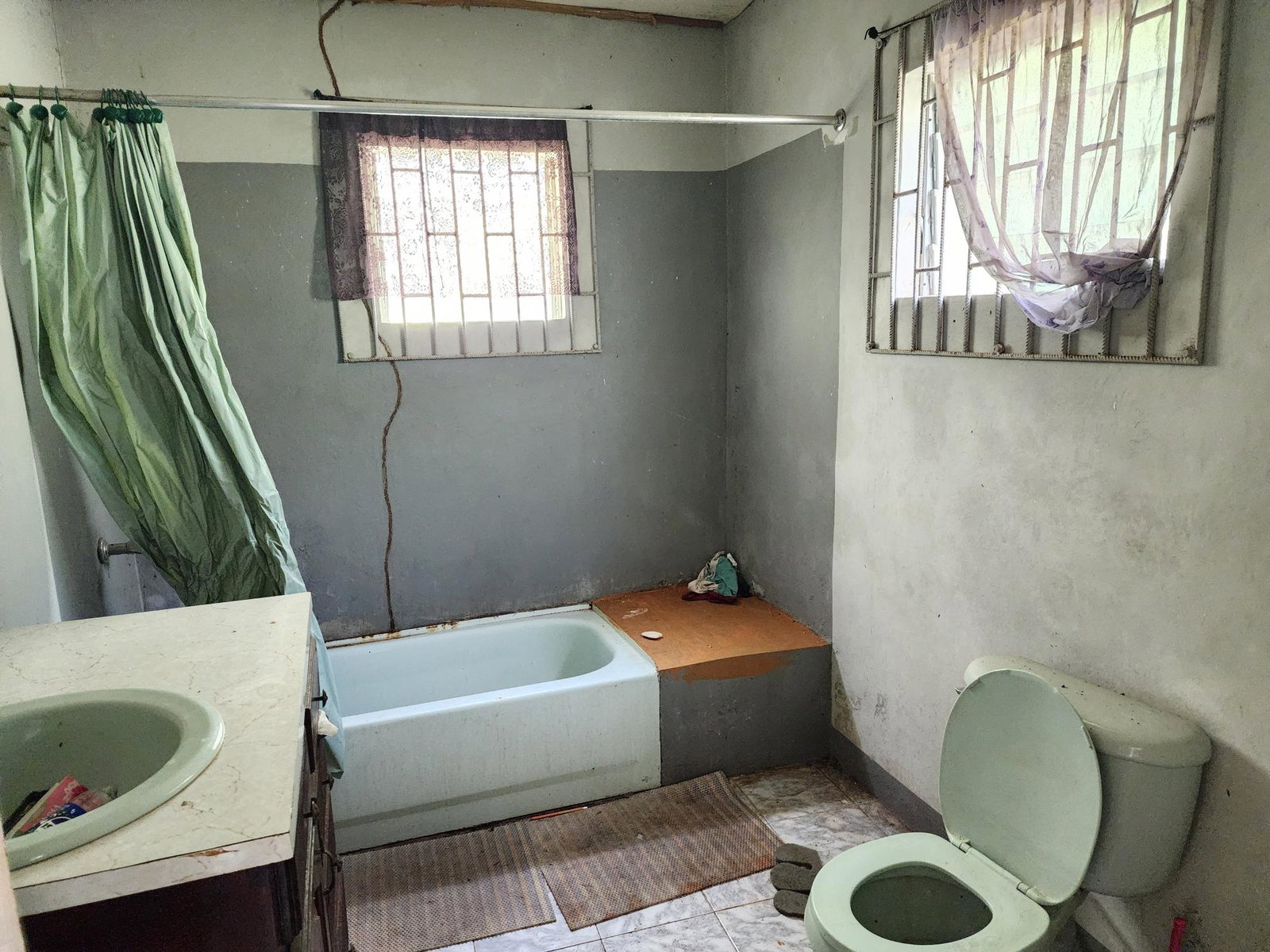 Tenth image of Seven Corners in Santa Cruz, St. Elizabeth, Jamaica - property is For Sale