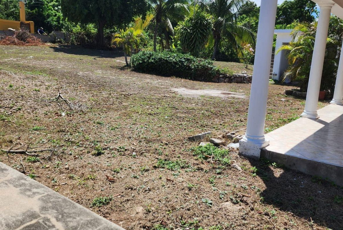 Eighth image of 745 Oceanview Drive Northern in Lilliput, St. James, Jamaica - property is For Sale