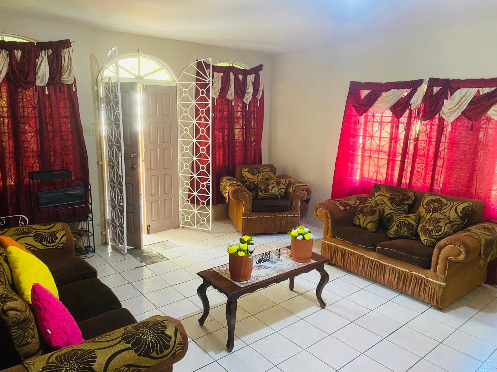 Income-Generating-6-Bedroom-House-for-Sale-in-Farm-Heights-St.-James-Jamaica Nineteenth image of 593 Farm Heights Blvd., in Farm Heights, St. James, Jamaica - property is For Sale
